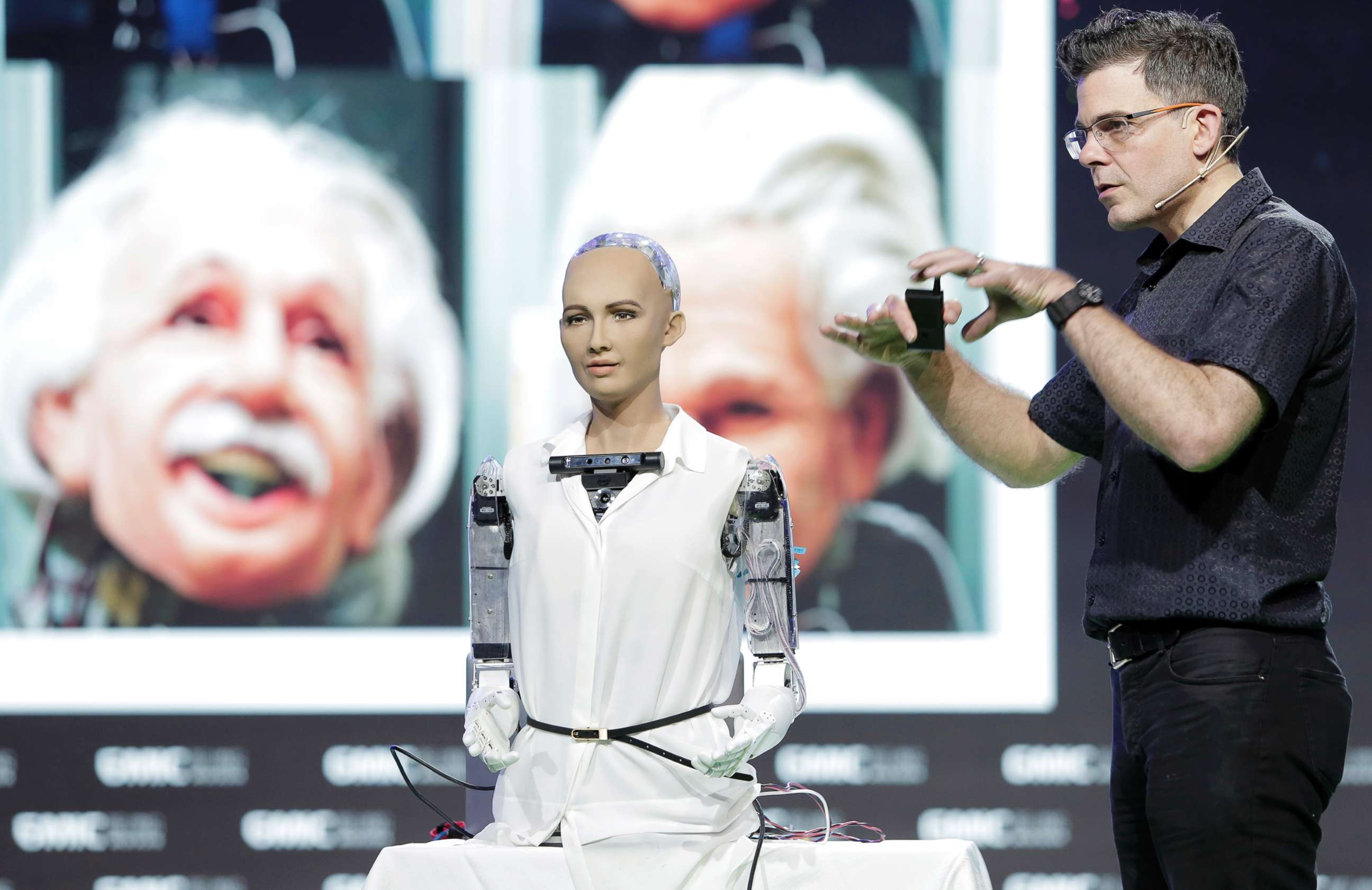 PHOTO: David Hanson, founder and CEO of Hanson Robotics,  introduces the process of creating Robot Sophia, an ultra-realistic female humanoid robot, during the 2016 Global Mobile Internet Conference on April 29, 2016, in Beijing.