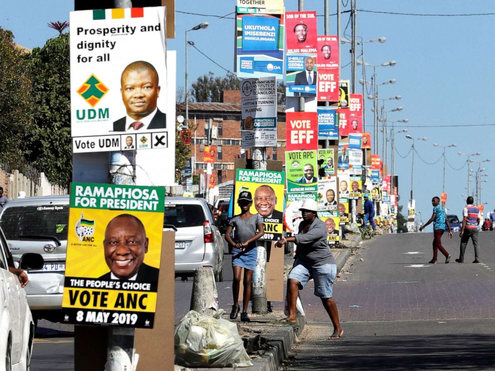 25 years after voting Mandela's party into power, South Africans return ...