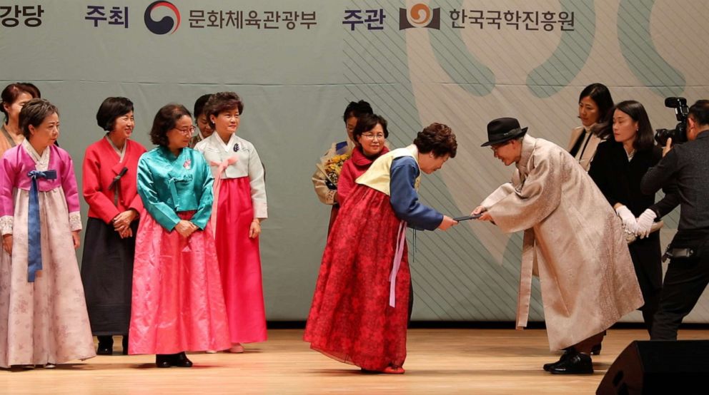 PHOTO: The Korean Studies Institute trains grandmothers to become professional storytellers., Seoul, Dec. 6, 2019.