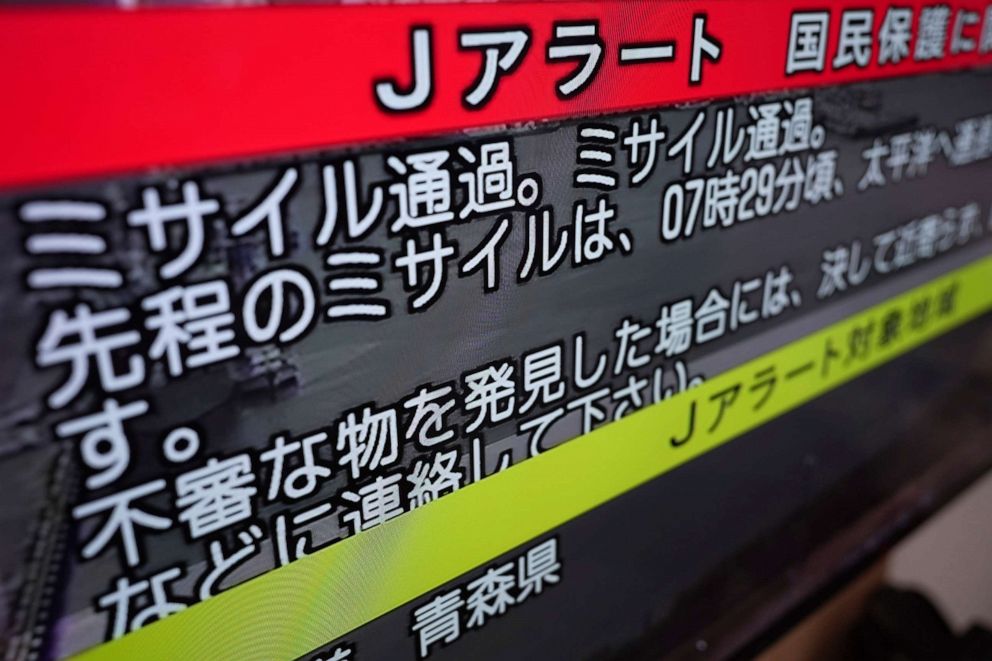 PHOTO: A TV shows J-Alert or National Early Warning System to the Japanese residents in Tokyo, Oct. 4, 2022, in Tokyo.
