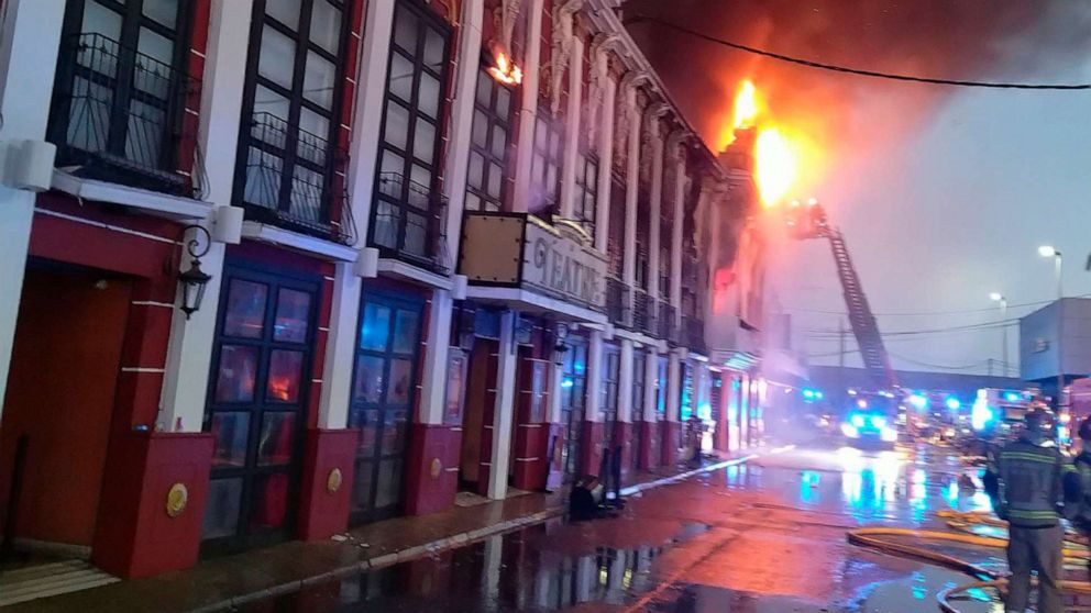 Trece muertos en incendio de discoteca española
