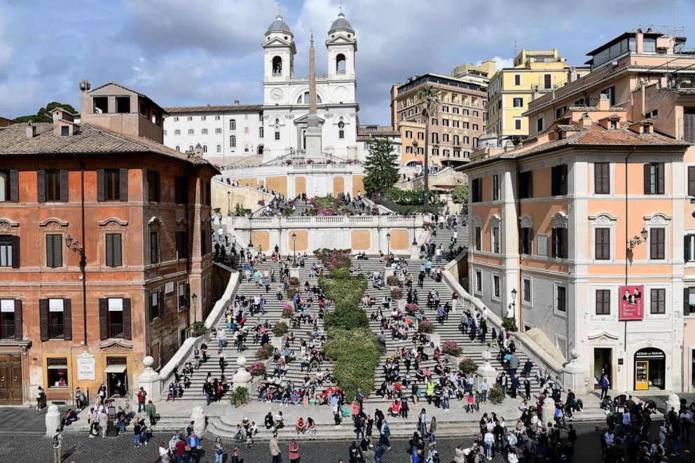 PHOTO: Tourists sit on The Spanish Steps in Rome, May 4, 2019.