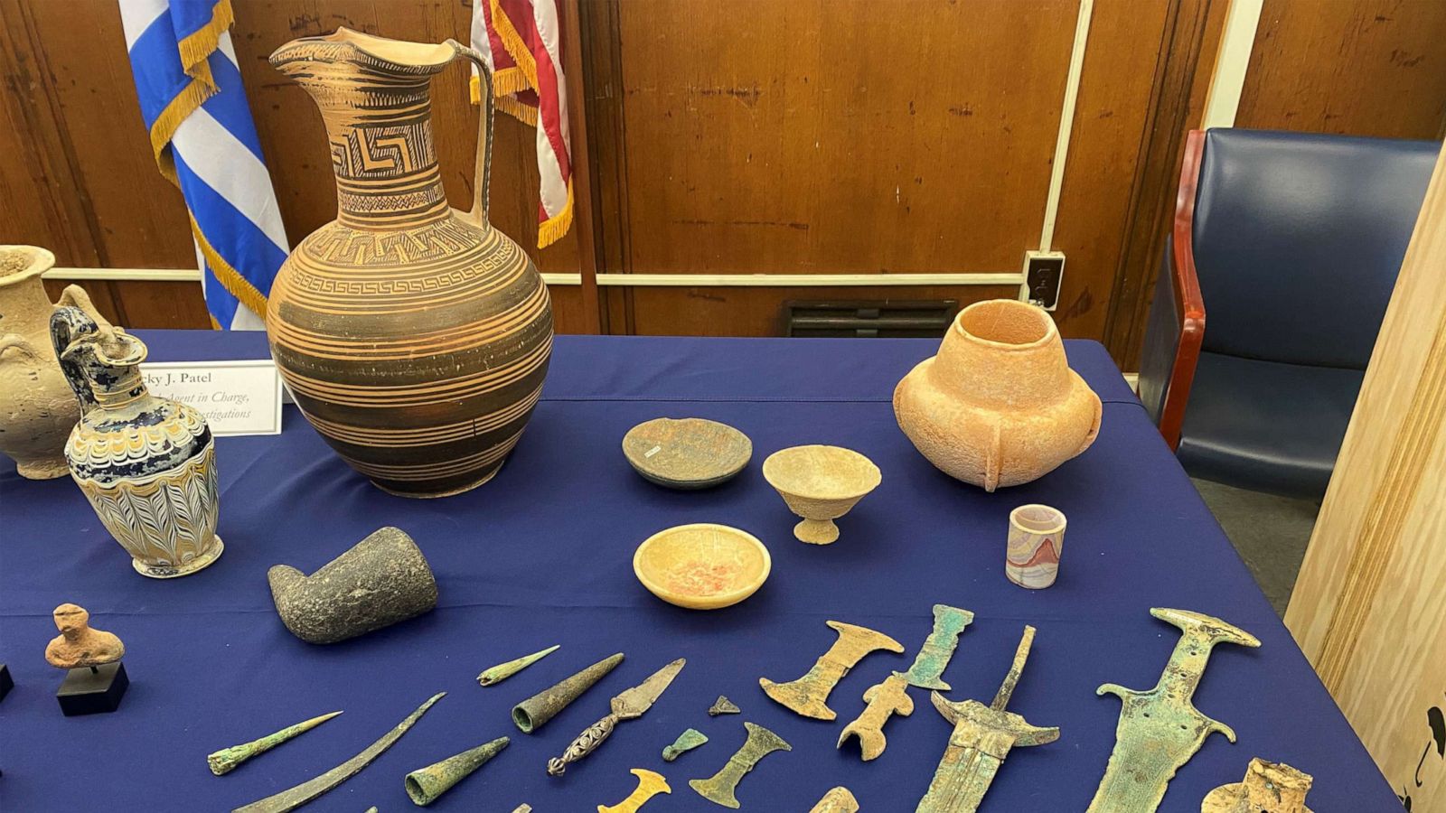 Stolen antiquities taken from billionaire's collection repatriated