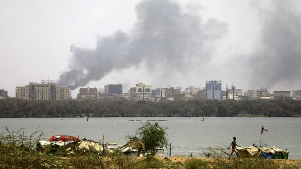 Sudan's army clashes with paramilitary forces in Khartoum - Vimarsana News