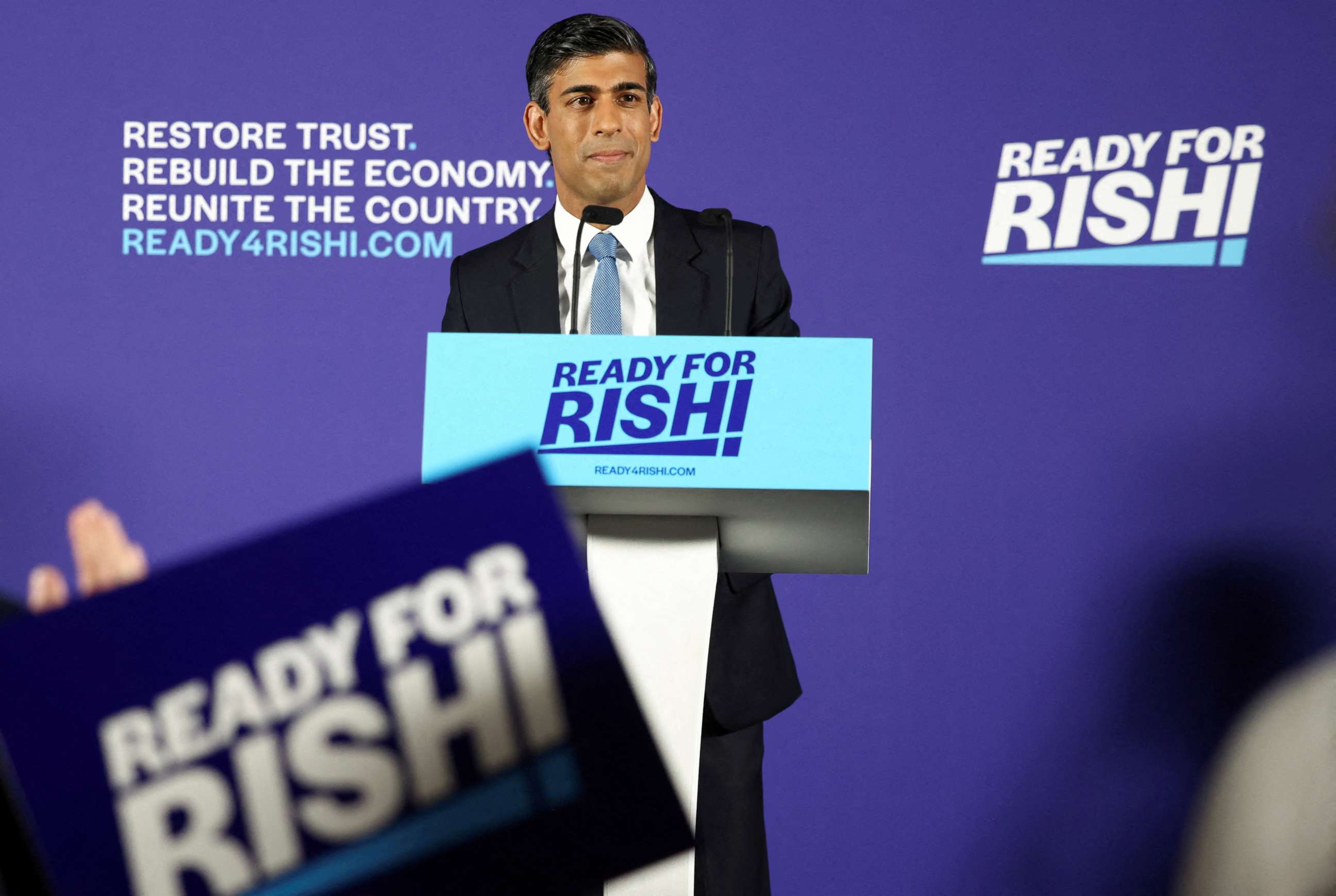 FILE PHOTO: Former Chancellor of the Exchequer Rishi Sunak speaks to the media at an event to launch his campaign to be the next Conservative leader and Prime Minister, in London, Britain, July 12, 2022. 