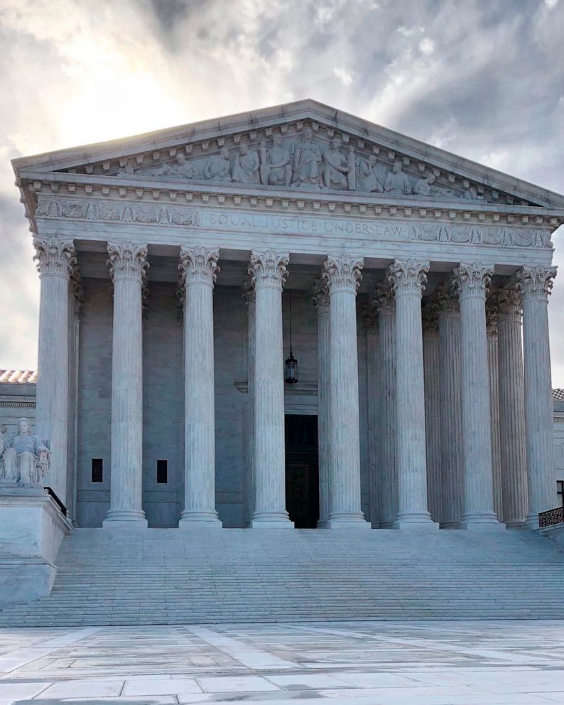 who is leaving the supreme court
