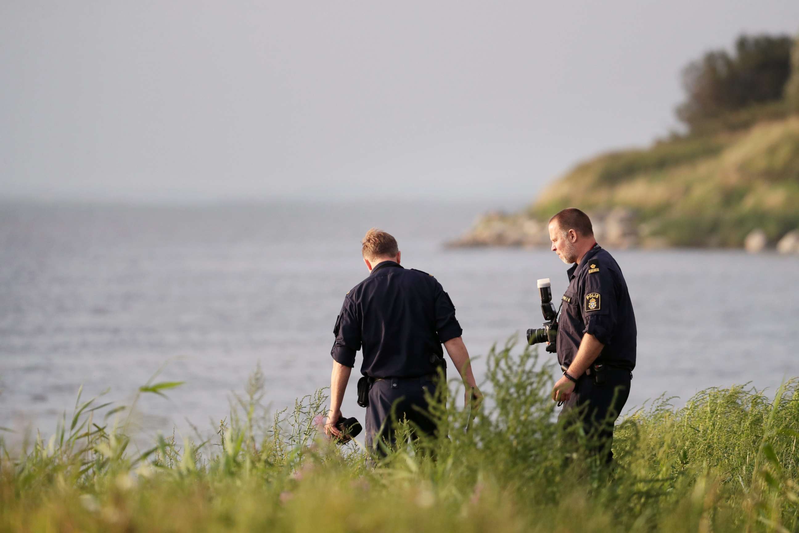 PHOTO: Swedish police conducting their investigation at the scene where the body of Swedish freelance journalist Kim Wall was found, August 24, 2017. 