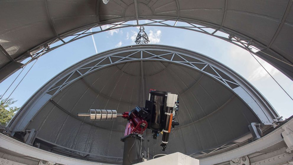 PHOTO: The Royal Observatory Greenwich in London has installed a new telescope, named after Annie Maunder, one of the first female scientists ever to work at the ROG.
