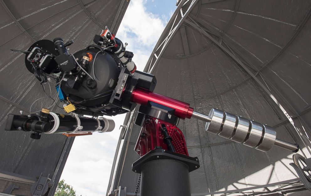 PHOTO: The Royal Greenwich Observatory in London has installed a new telescope, named after Annie Maunder, one of the first female scientists to have worked at ROG.