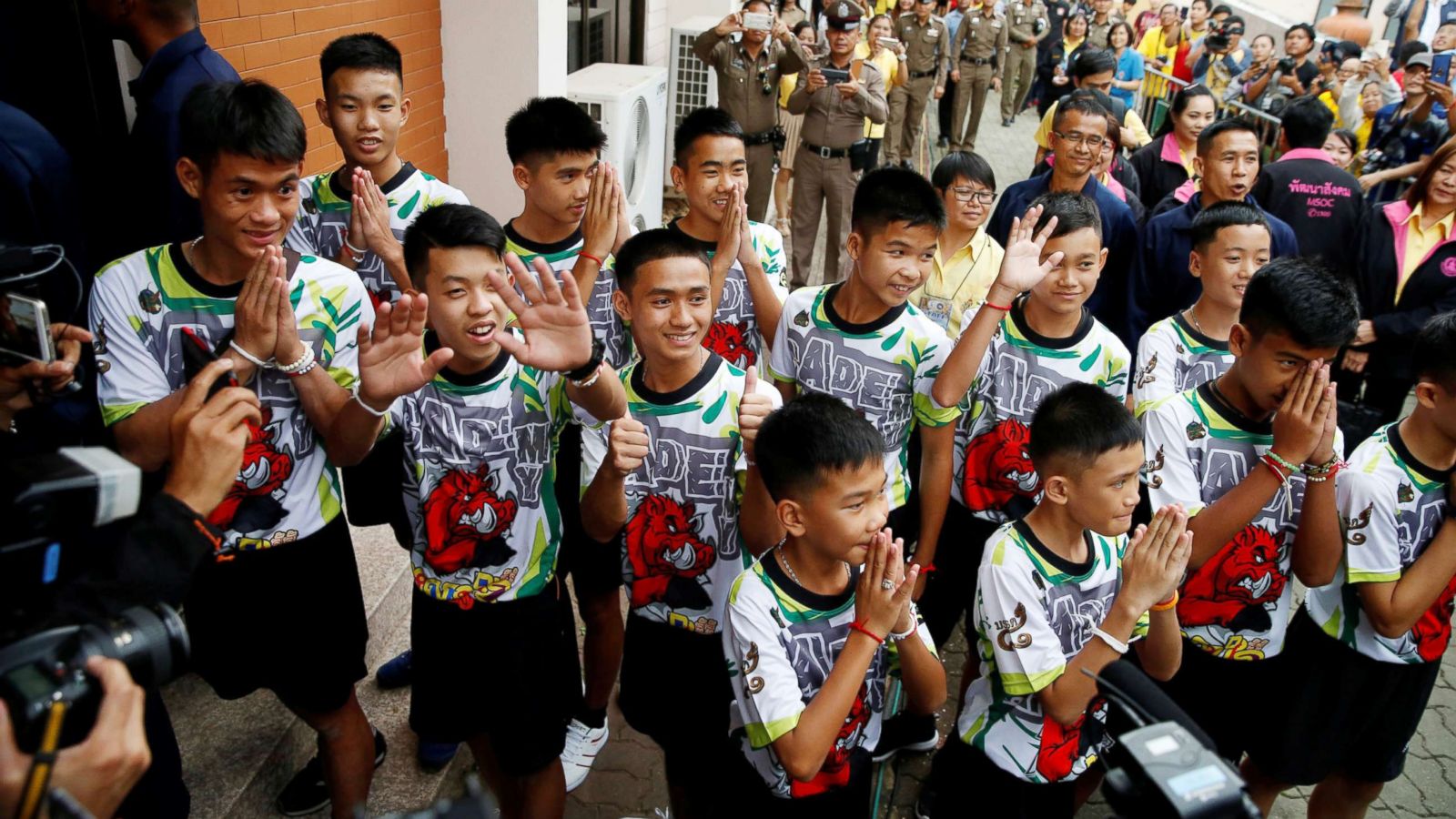 Rescued boys explain how they survived in Thailand cave for 2 weeks - ABC  News