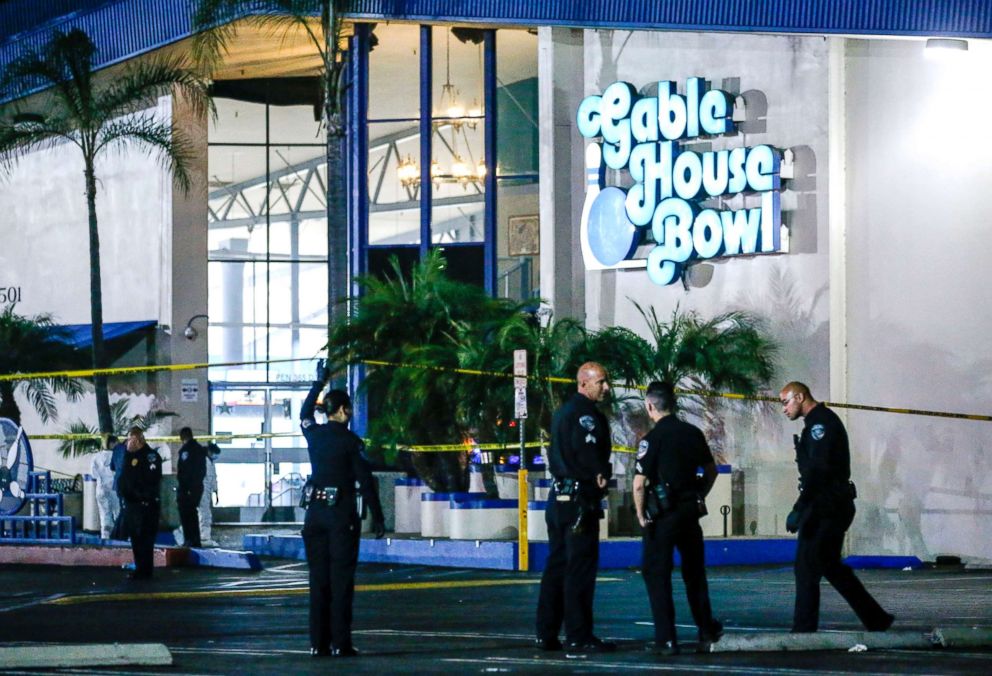 PHOTO: Police officers work at the scene of a fatal shooting in Torrance, the United States, Jan. 5, 2019.