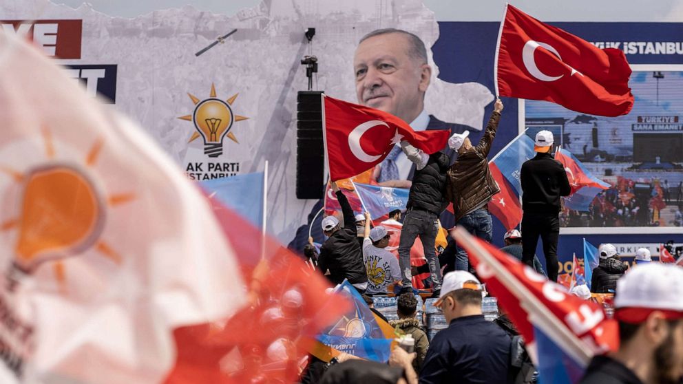 Turkish presidential election goes to runoff as ‘no party could actually win in the first round’