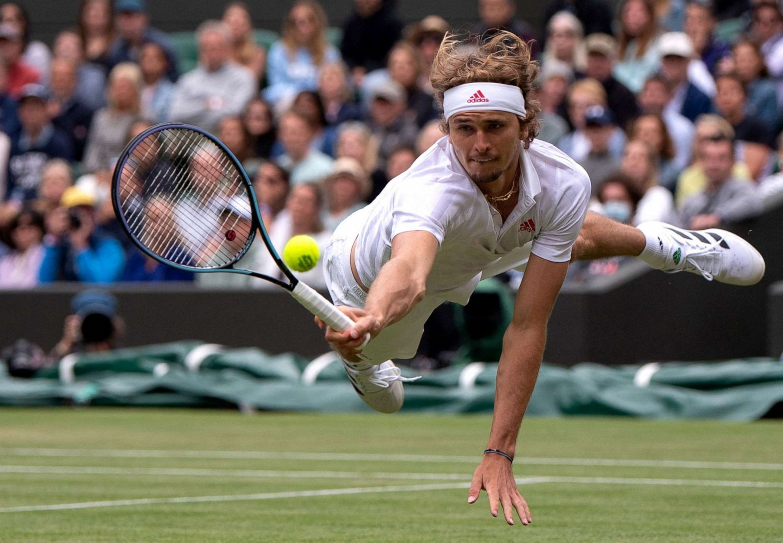 Спорт 16. Wimbledon 2022. Сандер Лантинга Уимблдон. Показательный матч ветеранов тенниса Wimbledon. Уимблдон средневековье.