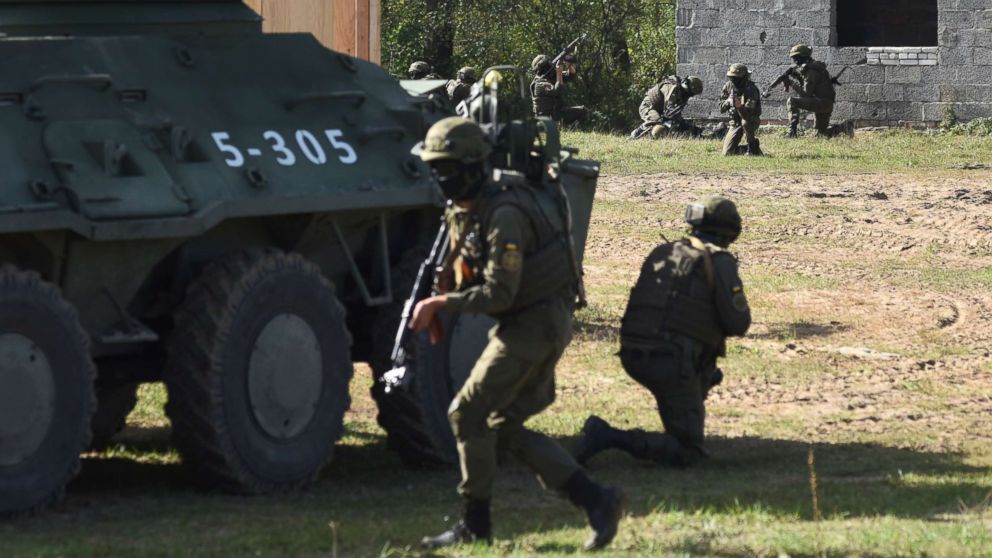 PHOTO: Ukrainian soldiers take part in the "Rapid Trident-2017" international military exercises at the Yavoriv shooting range not far from the western Ukrainian city of Lviv, Sept. 15, 2017.