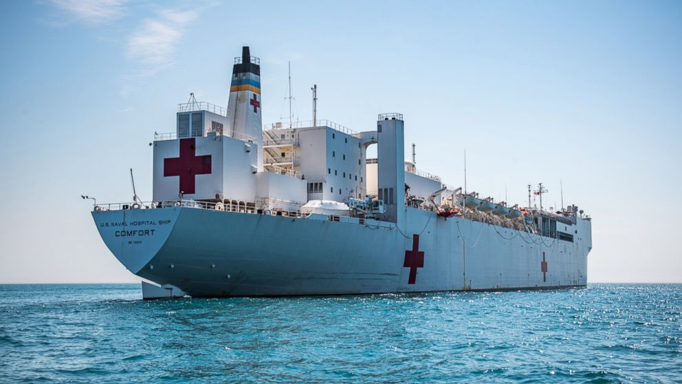 The Military Sealift Command's hospital ship USNS Comfort (T-AH 20) navigates through water during Comfort Exercise (COMFEX) 2018.