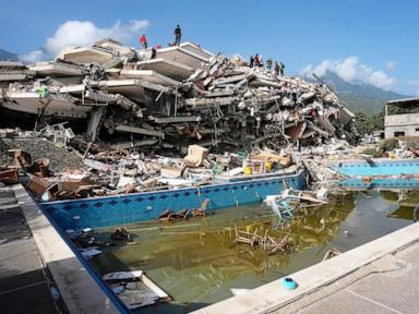 Venezuela earthquakes live updates: Death toll rises to at least 1,400, officials say