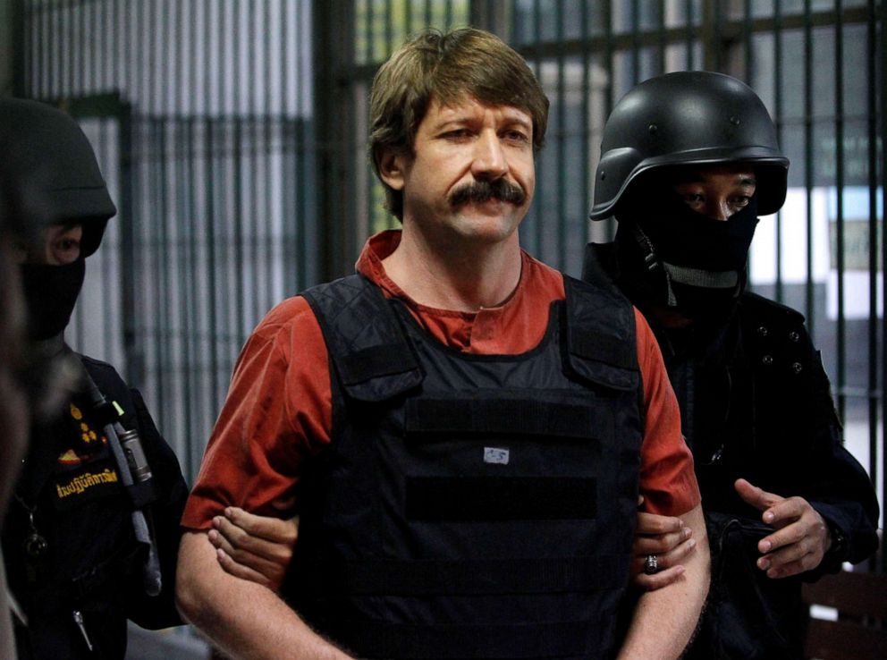PHOTO: Suspected Russian arms dealer Viktor Bout is escorted by members of a special police unit after a hearing at a criminal court in Bangkok, Oct. 5, 2010.