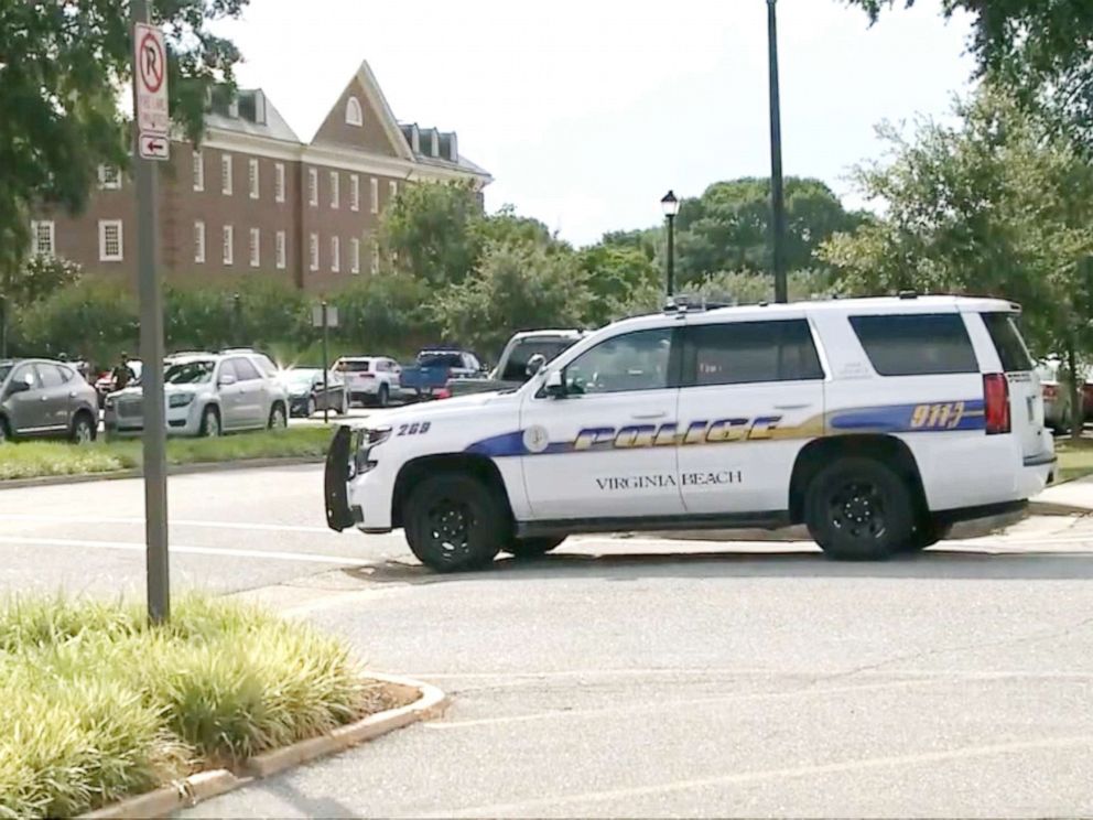 PHOTO: The Virginia Beach Police respond to information reporting an active shooter on May 31, 2019.