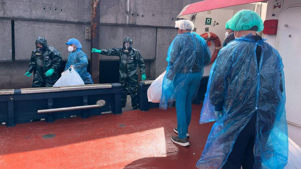 PHOTO: Passengers are disembarked from the hantavirus-stricken cruise ship MV Hondius at the port of Granadilla in Tenerife, Canary Islands, Spain, May 10, 2026. 
