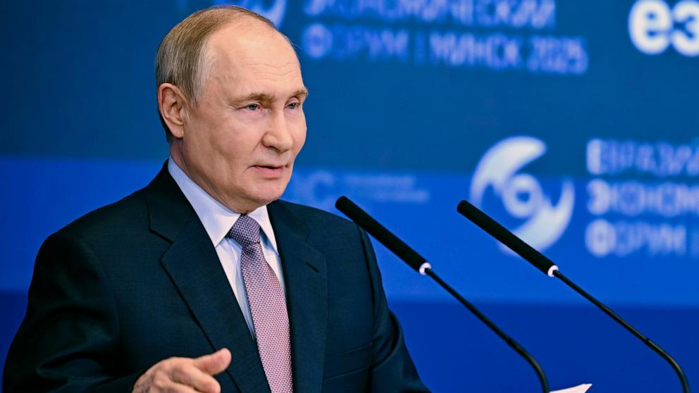 PHOTO: Russian President Vladimir Putin addresses the plenary session of the Eurasian Economic Forum in Minsk, Belarus, June 26, 2025.