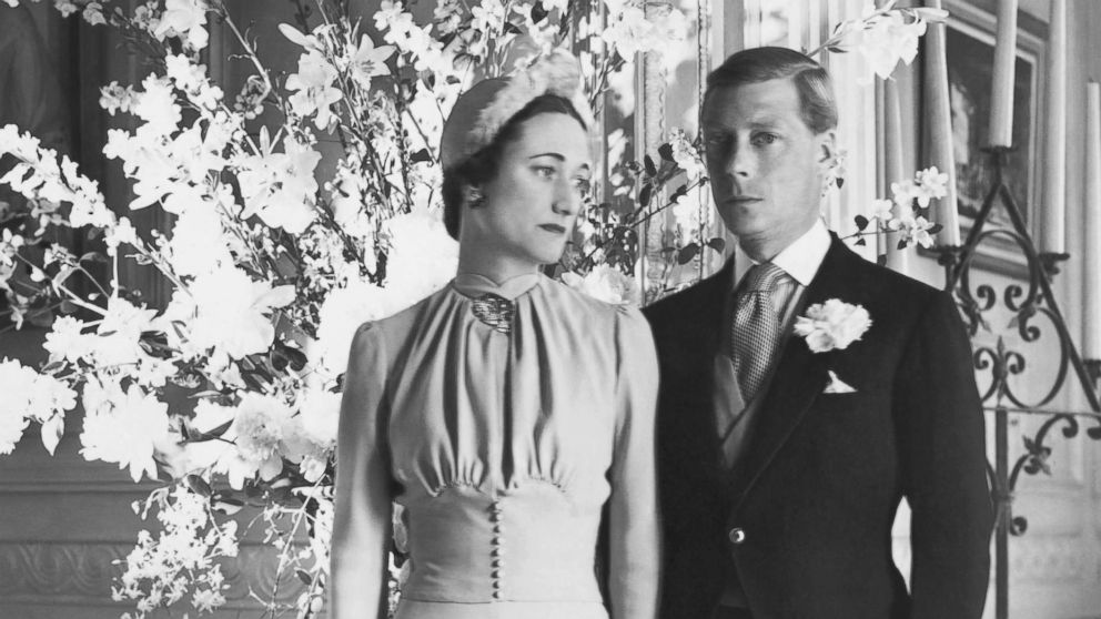 PHOTO: The Duke and Duchess of Windsor at the Chateau de Cande pose for a portrait after their wedding, Monts, France, June 3, 1937.
