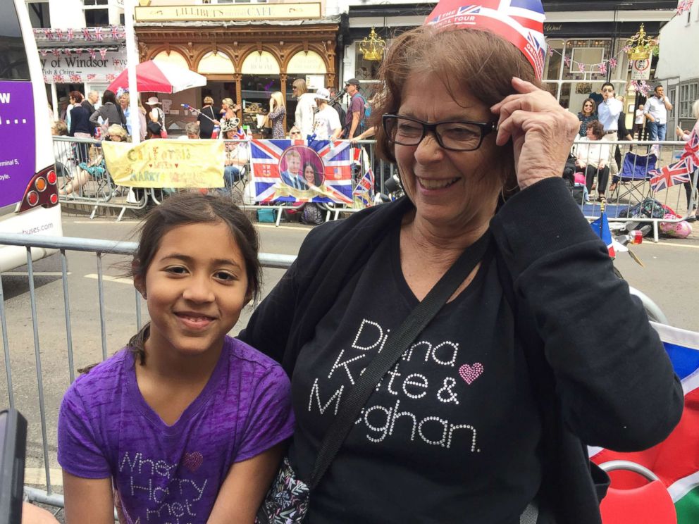 PHOTO: Judith Hunt and her 8-year-old granddaughter Luna prepare to sleep outside Windsor Castle on May 18, one day before the royal wedding between Meghan Markle and Prince Harry. 