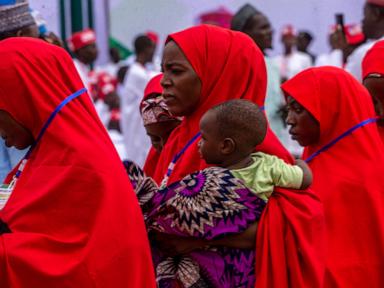 Widower who lost wife and 6 children in attack remarries in Nigerian mass wedding for 1,500 couples