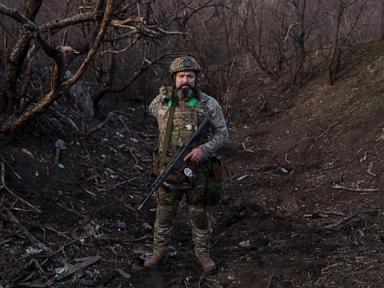 AP PHOTOS: Ukrainian soldiers who returned to the battlefield after amputation