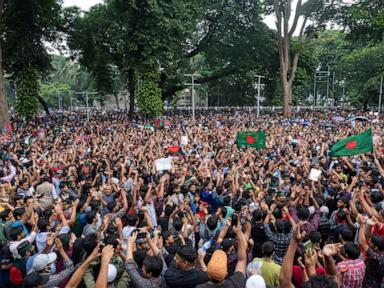 Violence in Bangladesh leaves many people dead, hundreds injured as protests continue
