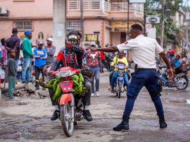 Colombian president visits southern Haiti as country battles surge in gang violence