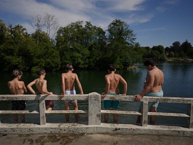 France restricts public alcohol consumption and outdoor sports amid heat wave