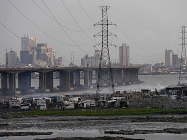 Nigeria's major cities suffer blackouts as the power grid collapses yet again