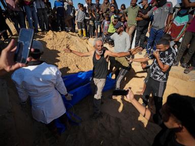 At least 11 killed in Israeli strike that hit a school in northern Gaza