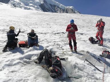 The body of an American climber buried by an avalanche 22 years ago in Peru is found in the ice