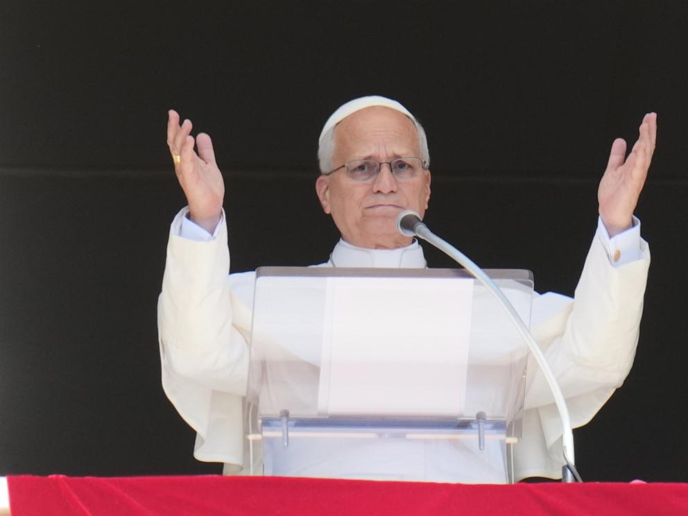 Pope to retrace missionary footsteps in Peru and finally visit Argentina in November