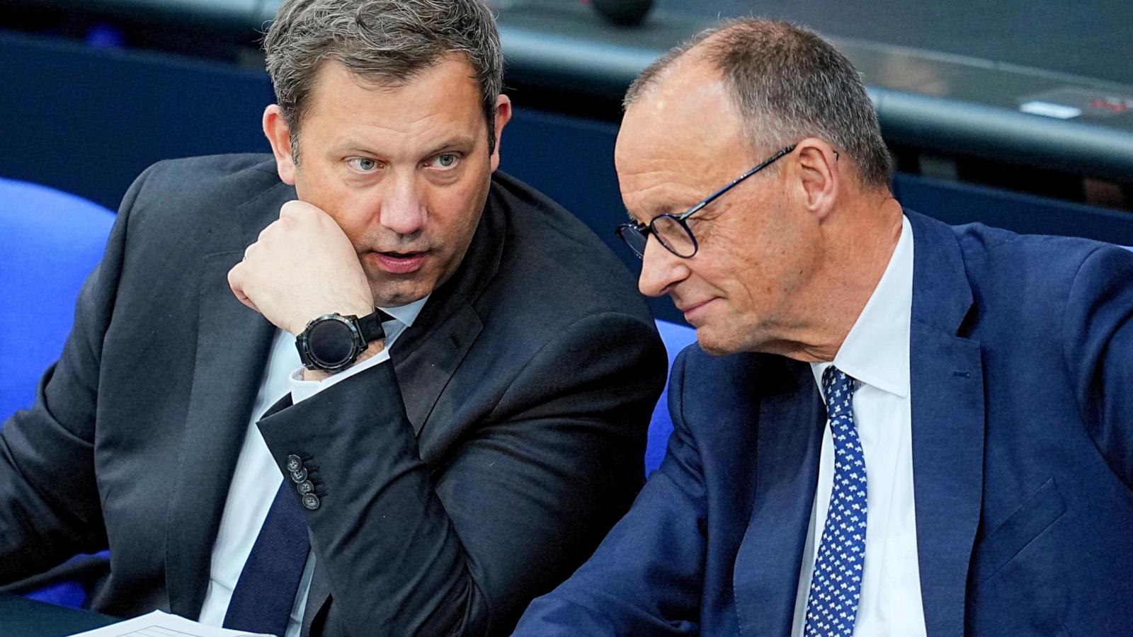 Germany’s new government launches a program to encourage investment and boost the economy