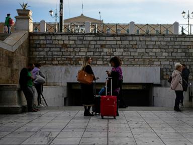 Greek workers hold general strike over high cost of living and call for collective wage agreements