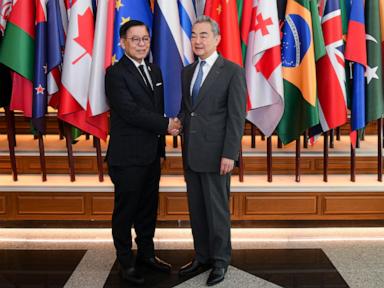 Chinese foreign minister and Thai prime minister agree to collaborate on fighting cyberscams