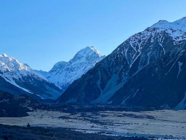 Three climbers from the US and Canada are missing on New Zealand's highest peak