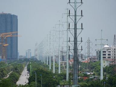 Vietnam allows big companies to buy clean energy directly to meet their climate targets