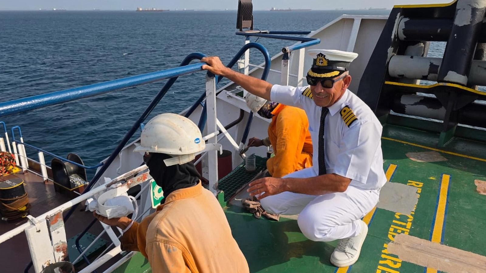 An Iraqi captain keeps sailing despite the threat of attack amid regional war