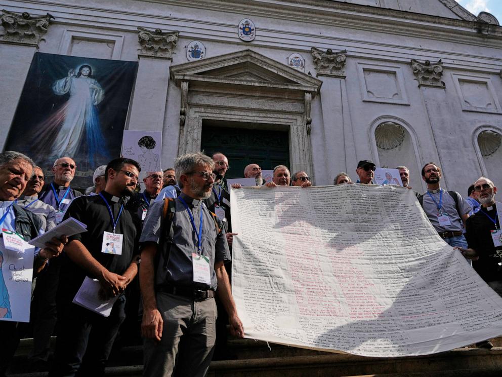 Priests, nuns march to Vatican to demand end to 'genocide' in Gaza