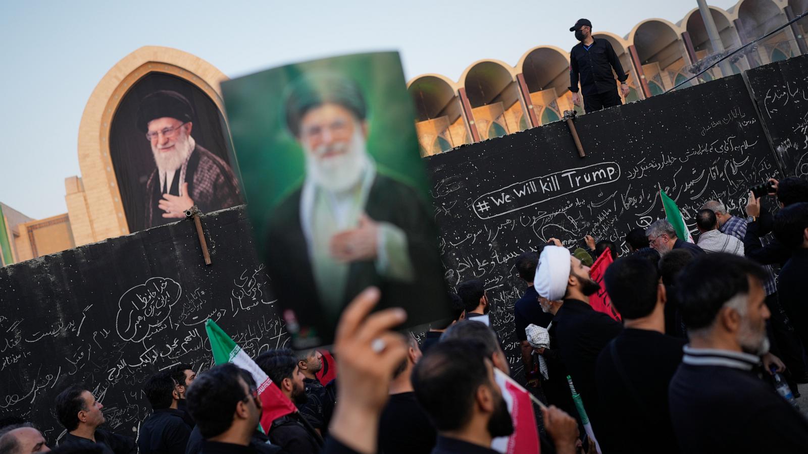 Crowds mourn at the state funeral of Iranian Supreme Leader Ayatollah Ali Khamenei in Tehran