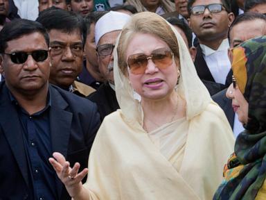 Bangladesh Supreme Court acquits ex-PM, clearing the way for her to run in elections