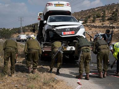 Palestinian militants kill 3 Israeli police in the West Bank