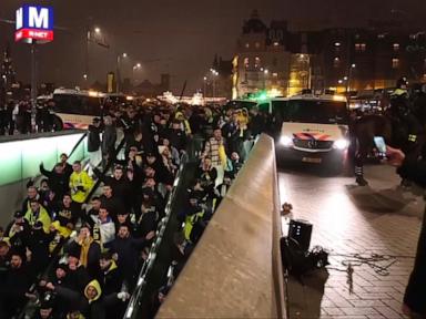 Amsterdam police say 5 hospitalized and 62 detained after attacks on Israeli soccer fans