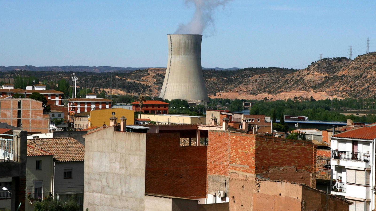 abcnews.go.com - SUMAN NAISHADHAM Associated Press - After Spain's blackout, questions about renewable energy are back