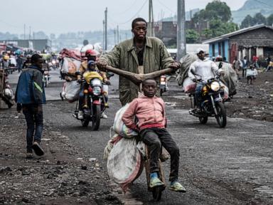 Congo severs ties with Rwanda as rebels close in on Goma, displacing thousands