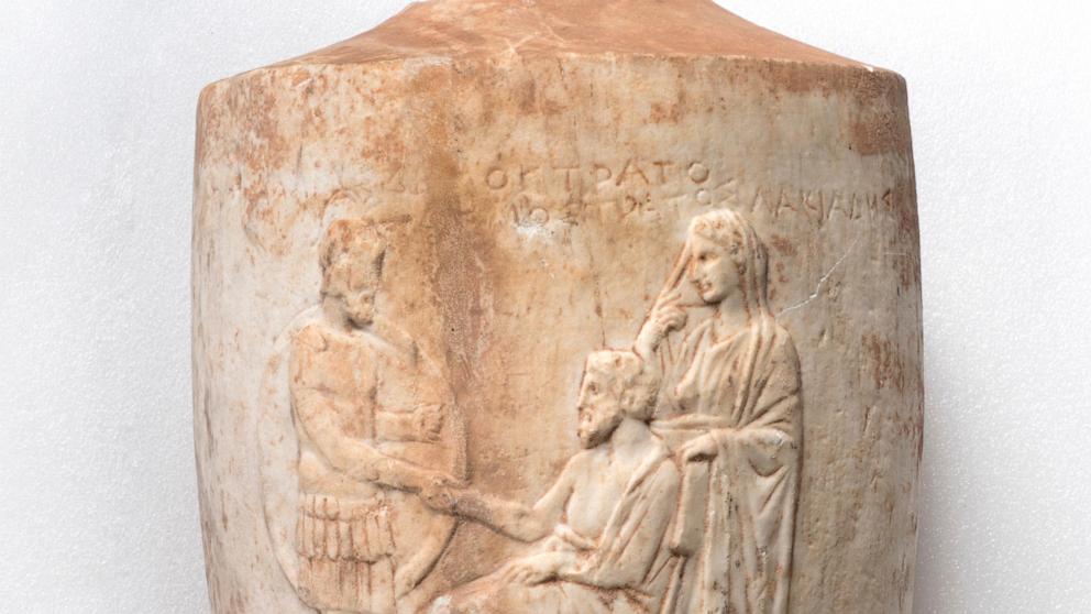 Zwei aus der Schweiz gestohlene antike griechische Vasen wurden geborgen