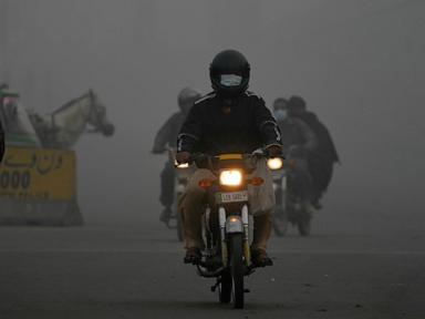 Districts in Pakistan close parks, zoo and schools as residents choke on record-breaking smog wave